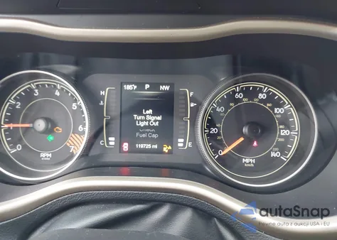 2015 Jeep Cherokee Latitude из США, поврежденный, VIN 1C4PJMCB5FW744506